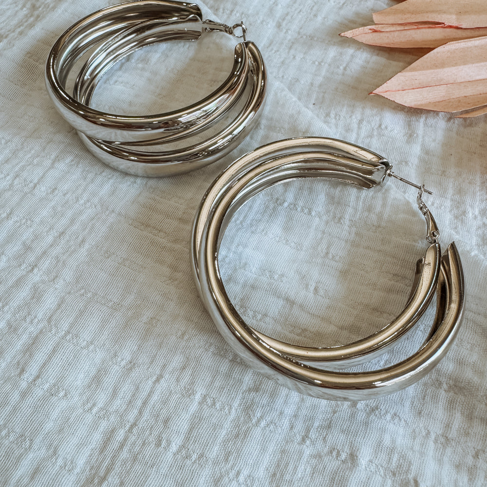 Amy Silver Hoops