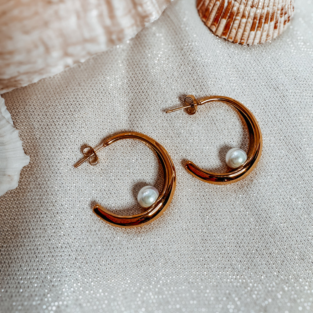 Pearl Hoops Earrings Gold