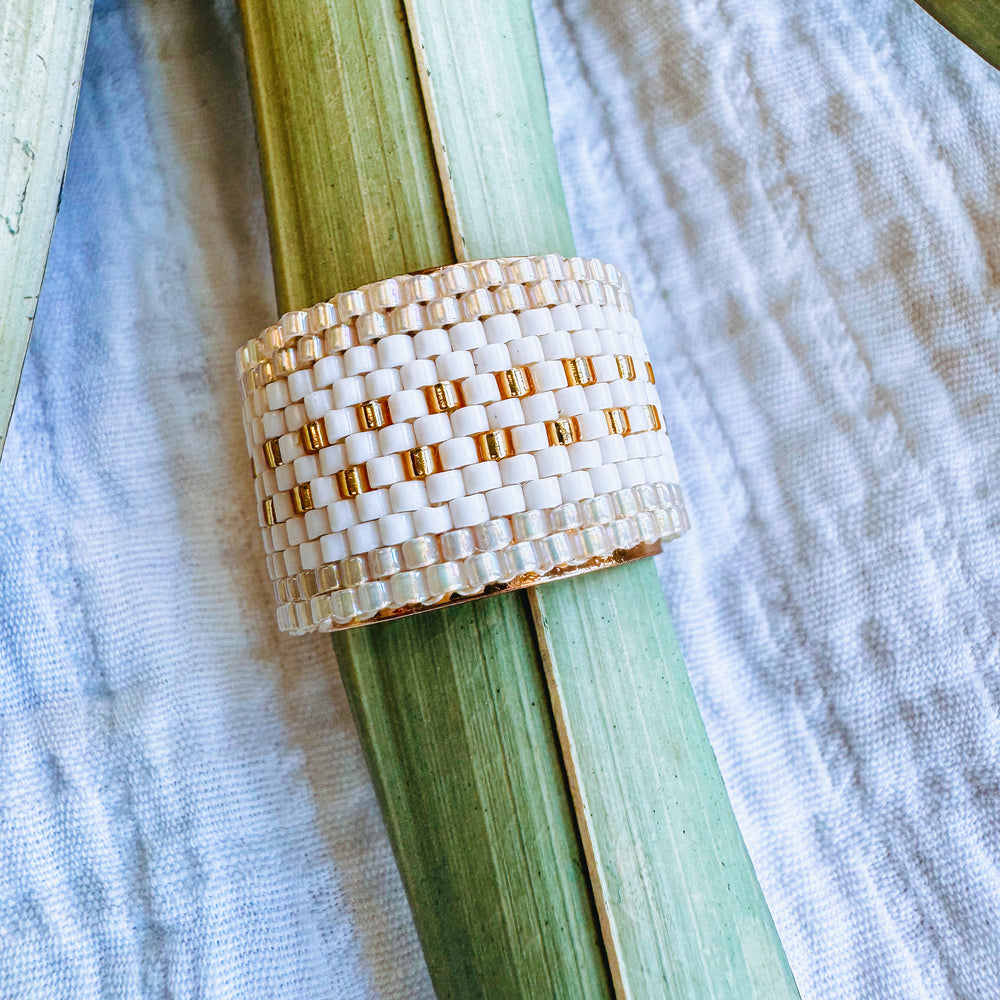 Lexie Beaded Adjustable Ring White & Gray