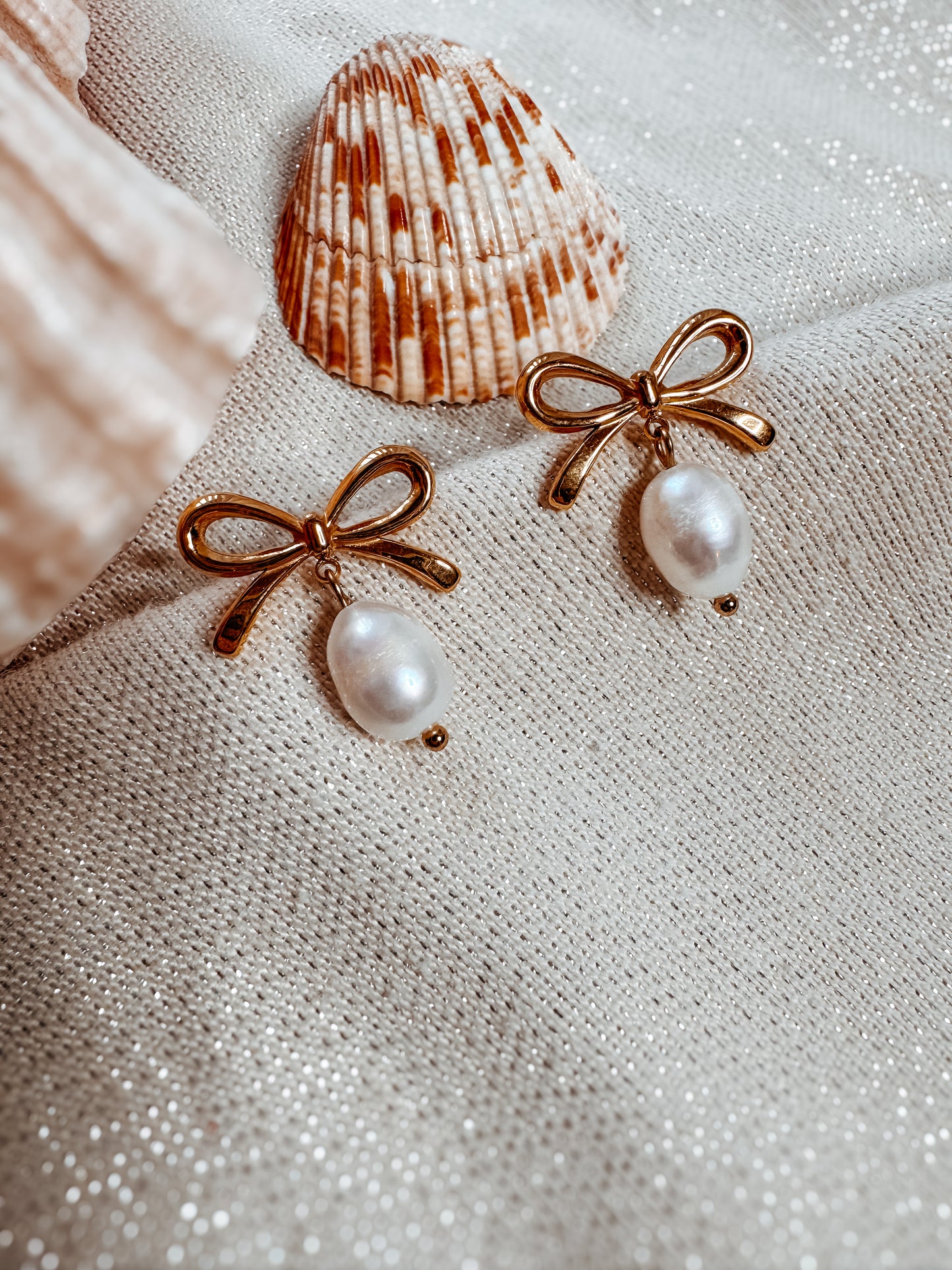 Kate Bow Pearl Stud Earrings