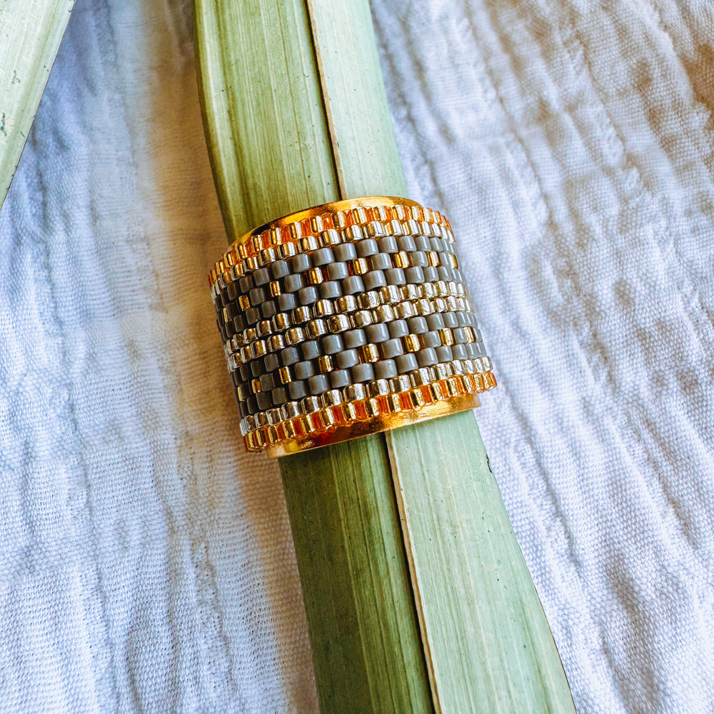 Lexie Beaded Adjustable Ring Gray & Gold