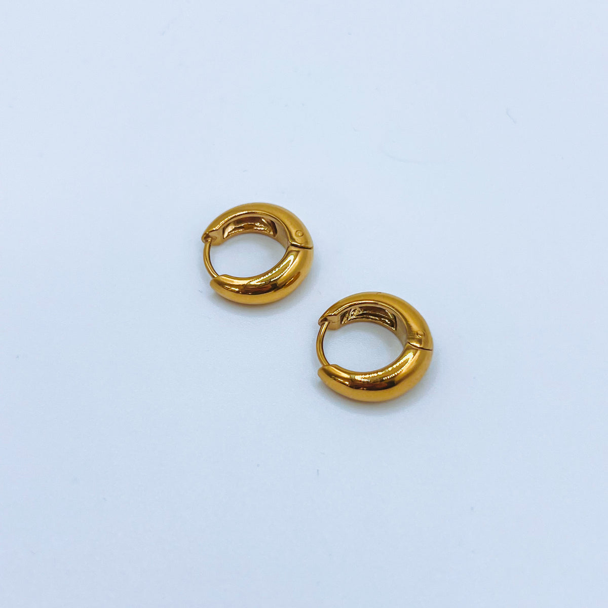 stainless steel Gold Huggie Hoop Earrings 