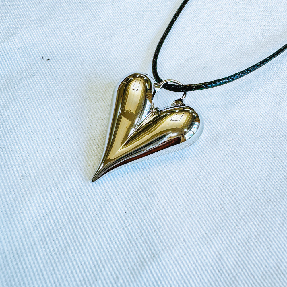 Emily Heart Necklace Silver Short